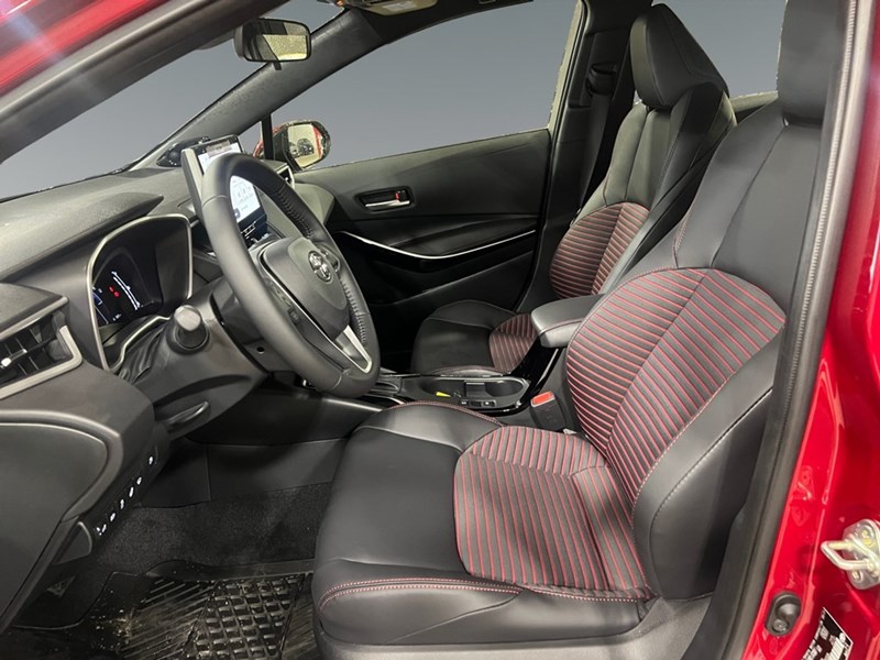 2025 Toyota Corolla Hybrid Hybrid XSE CVT AWD