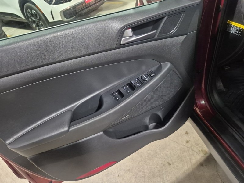 2017 Hyundai Tucson AWD 4dr 2.0L Luxury