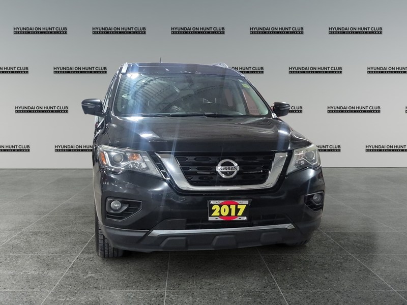 2017 Nissan Pathfinder 4WD 4dr Platinum
