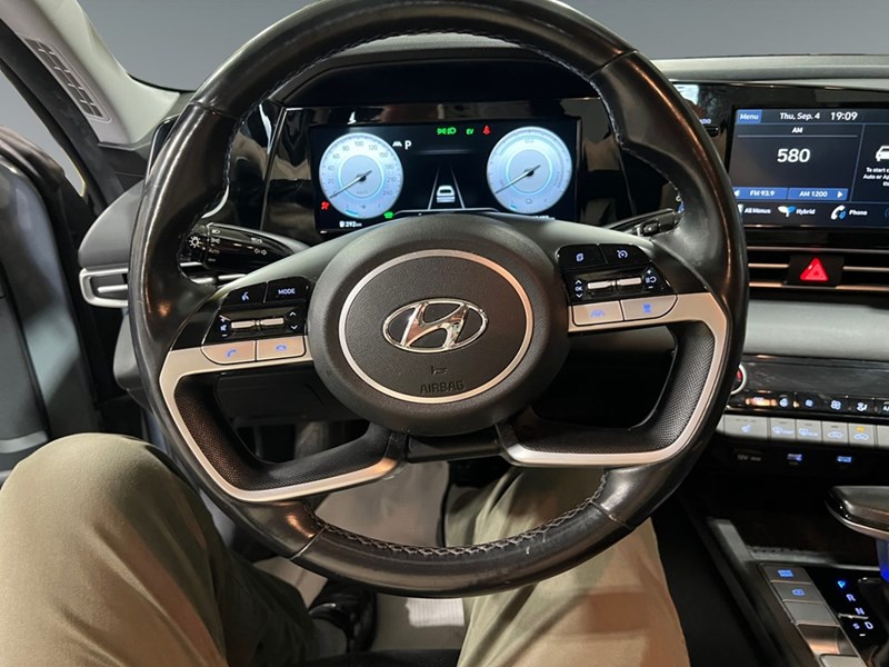2022 Hyundai Elantra HEV Ultimate DCT