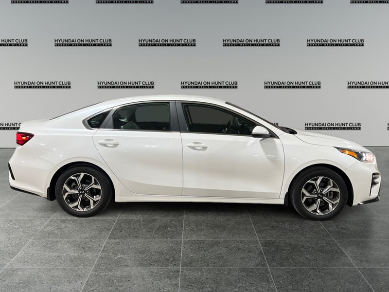 2020 Kia Forte EX IVT