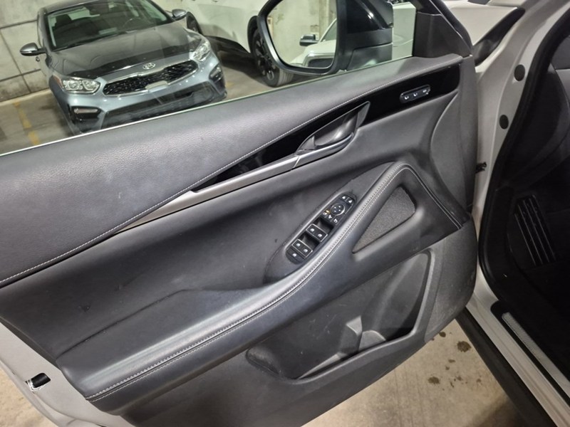 2023 INFINITI QX60 PURE AWD