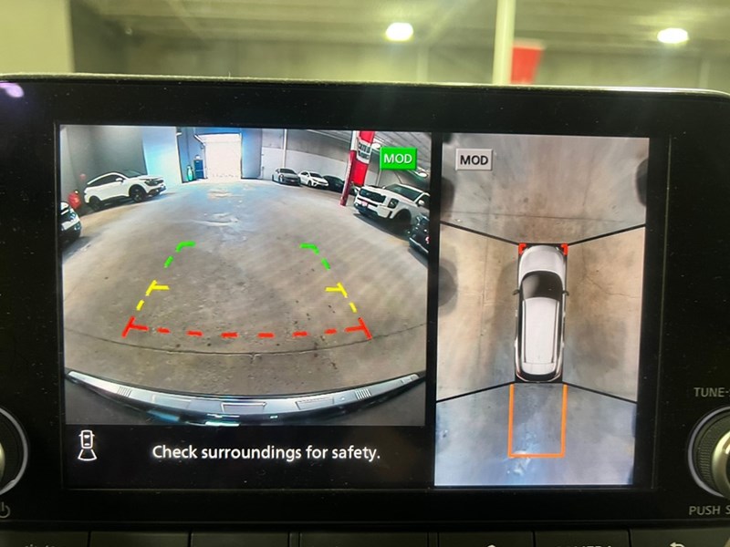 2023 Nissan Rogue AWD SV Midnight Edition