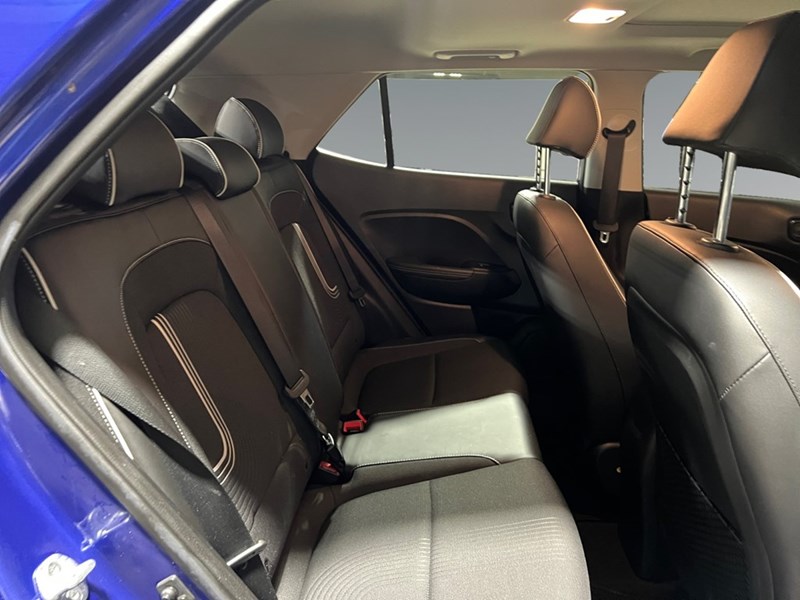 2022 Hyundai Venue Ultimate IVT w/Black Interior