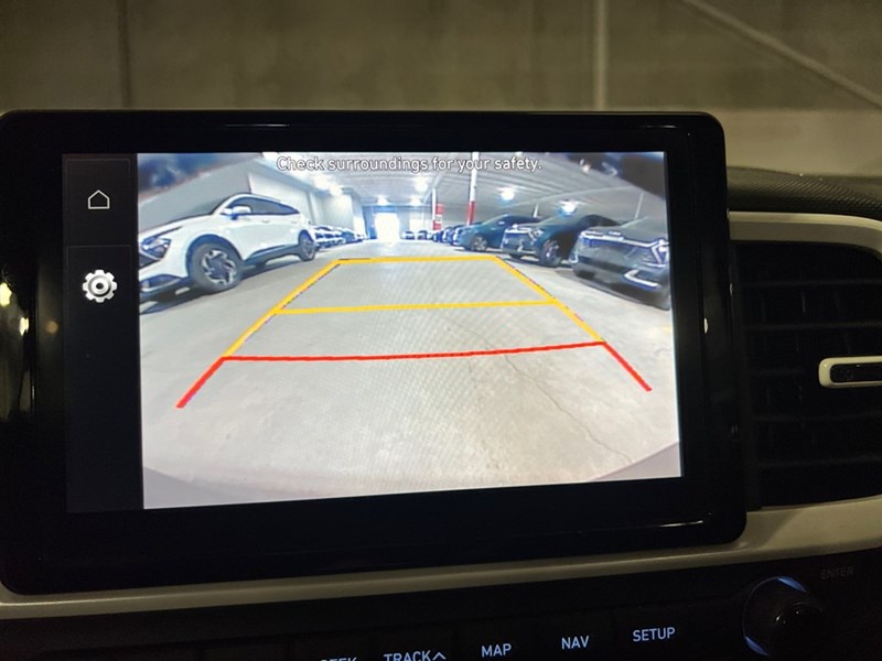 2022 Hyundai Venue Ultimate IVT w/Black Interior