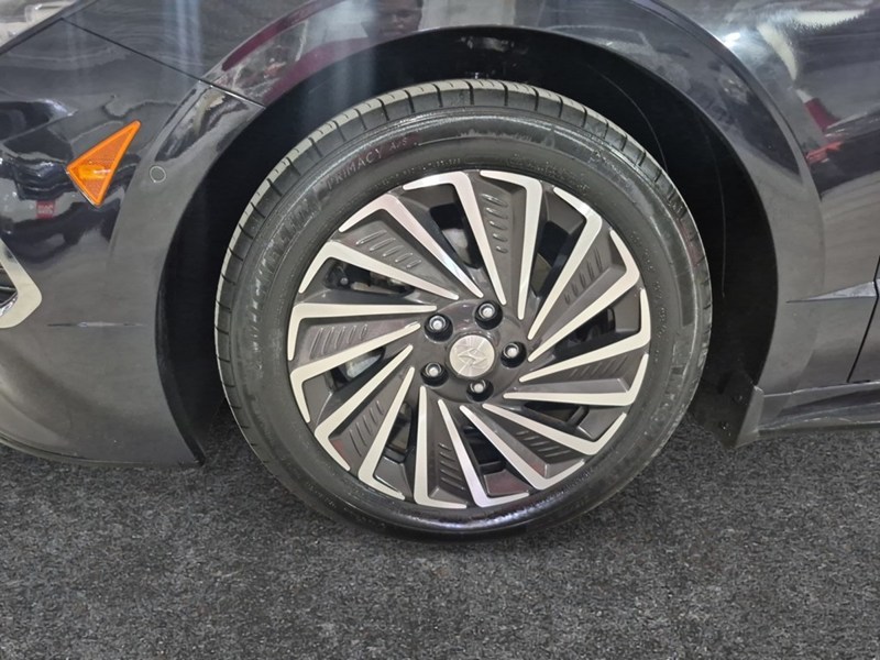 2023 Hyundai Sonata Hybrid Ultimate Sedan