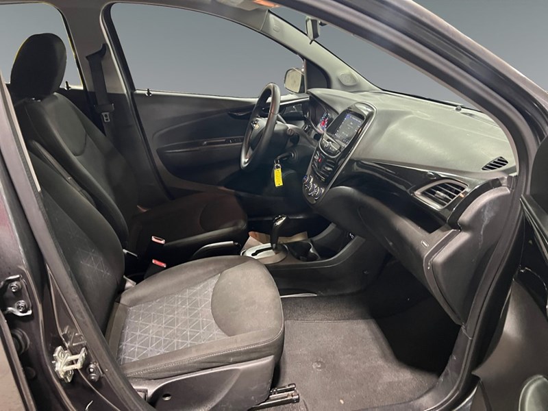 2021 Chevrolet Spark 4dr HB CVT 1LT