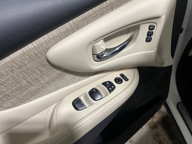 2023 Nissan Murano AWD SL