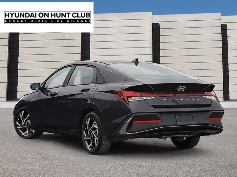 2026 Hyundai Elantra Preferred IVT w/Tech Pkg
