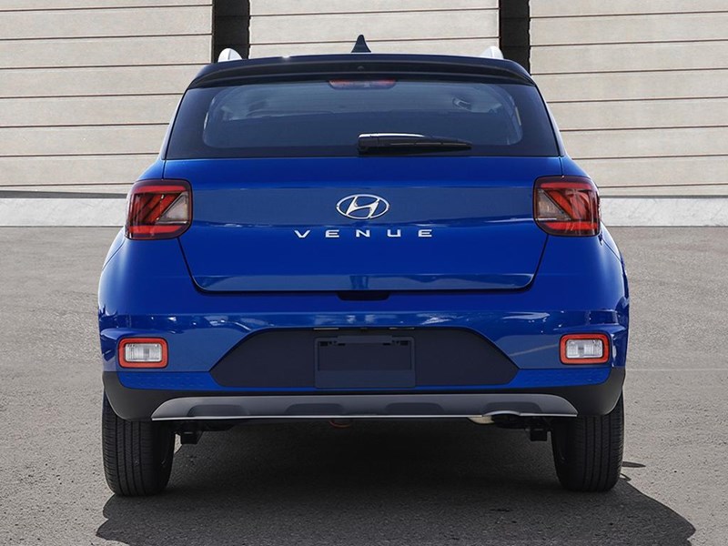 2026 Hyundai Venue Preferred IVT w/Two-Tone