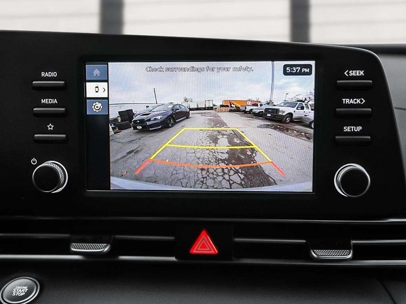 2026 Hyundai Elantra Preferred IVT