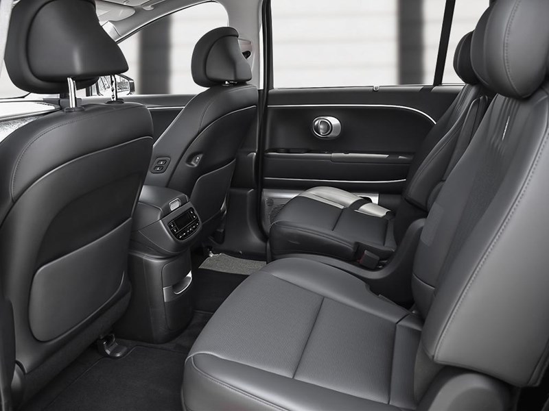 2026 Hyundai IONIQ 9 Preferred + AWD w/Ultimate Calligraphy Pkg