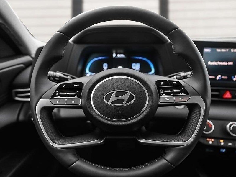 2026 Hyundai Elantra Preferred IVT