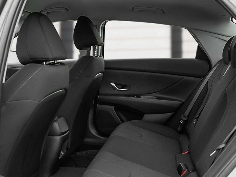 2026 Hyundai Elantra Essential IVT