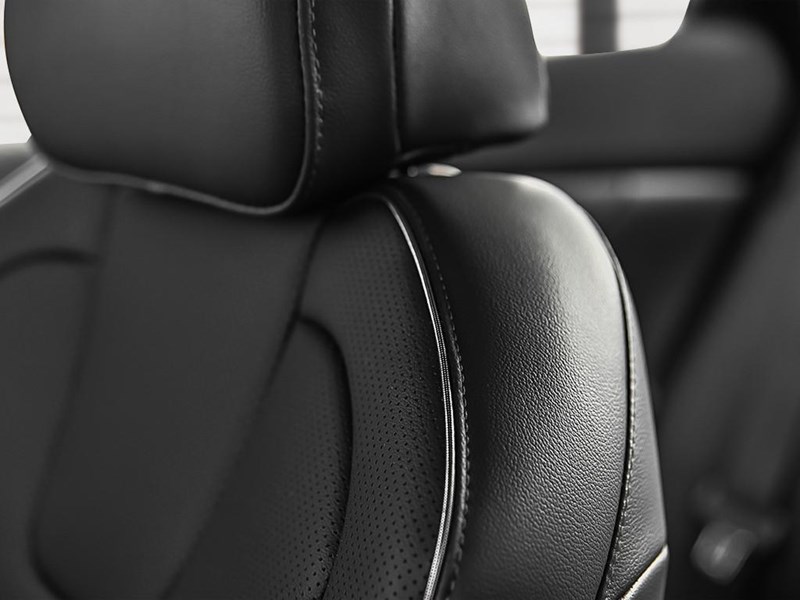 2026 Hyundai Elantra Luxury IVT