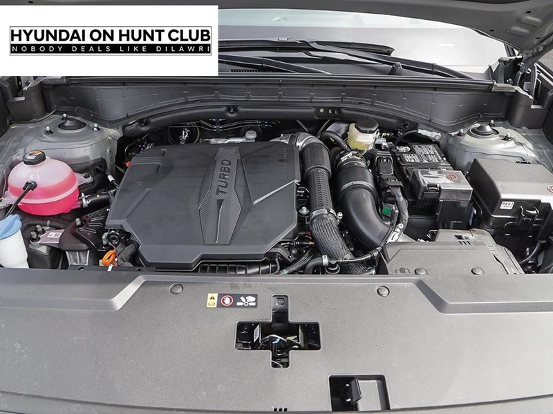 2025 Hyundai Santa Fe Luxury AWD