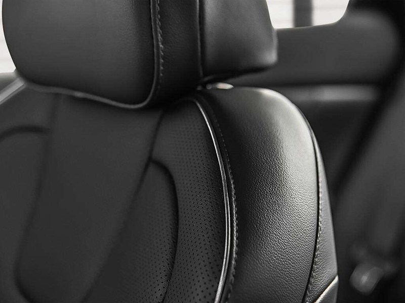 2026 Hyundai Elantra Luxury IVT