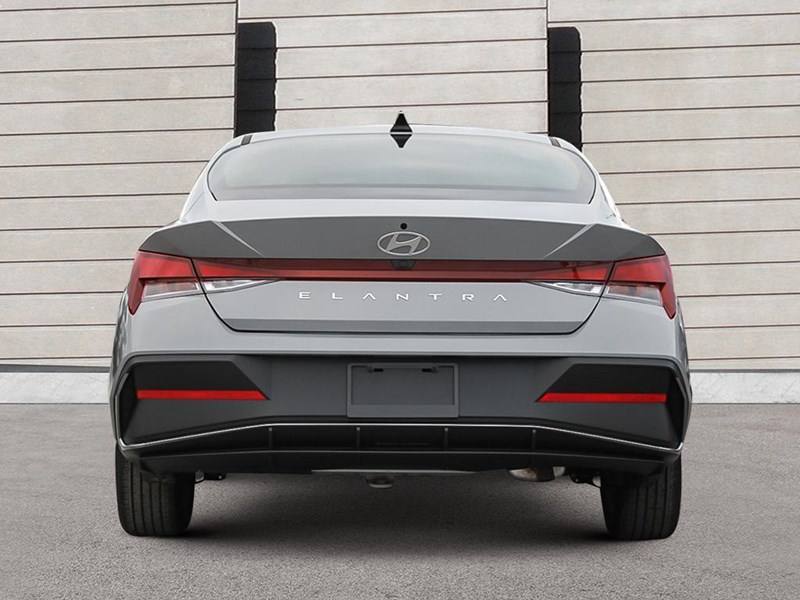 2026 Hyundai Elantra Preferred IVT w/Tech Pkg