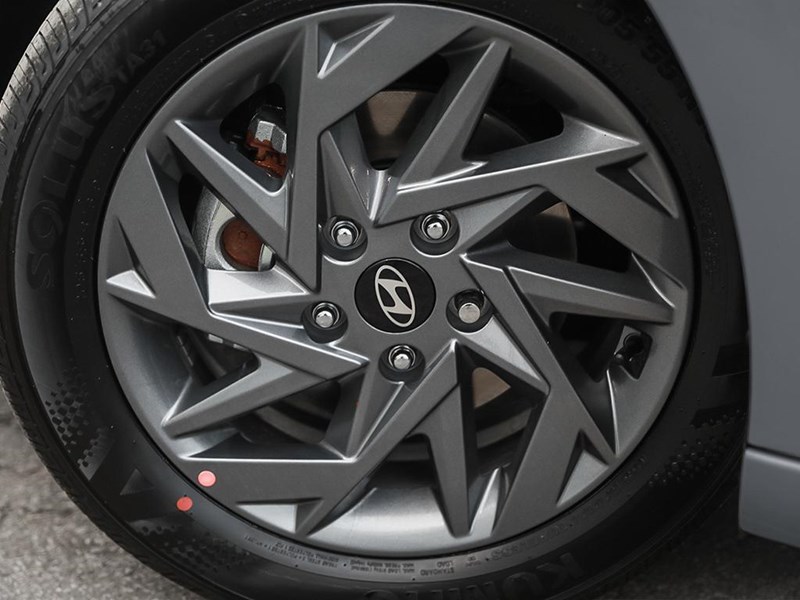 2026 Hyundai Elantra Preferred IVT w/Tech Pkg