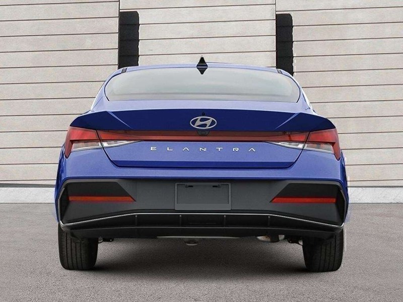 2025 Hyundai Elantra Preferred IVT w/Tech Pkg
