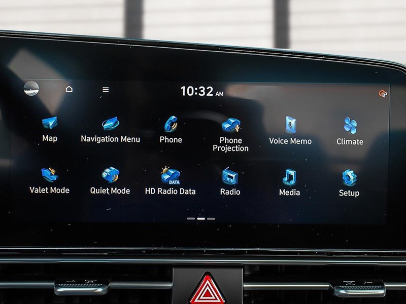 2025 Hyundai Elantra Preferred IVT w/Tech Pkg