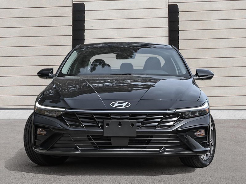 2026 Hyundai Elantra HEV Luxury Sedan
