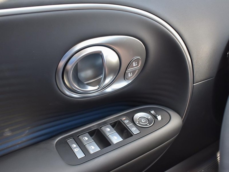 2026 Hyundai IONIQ 9 Preferred AWD w/Luxury Pkg