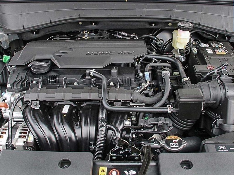 2027 Hyundai Kona 2.0L Essential AWD