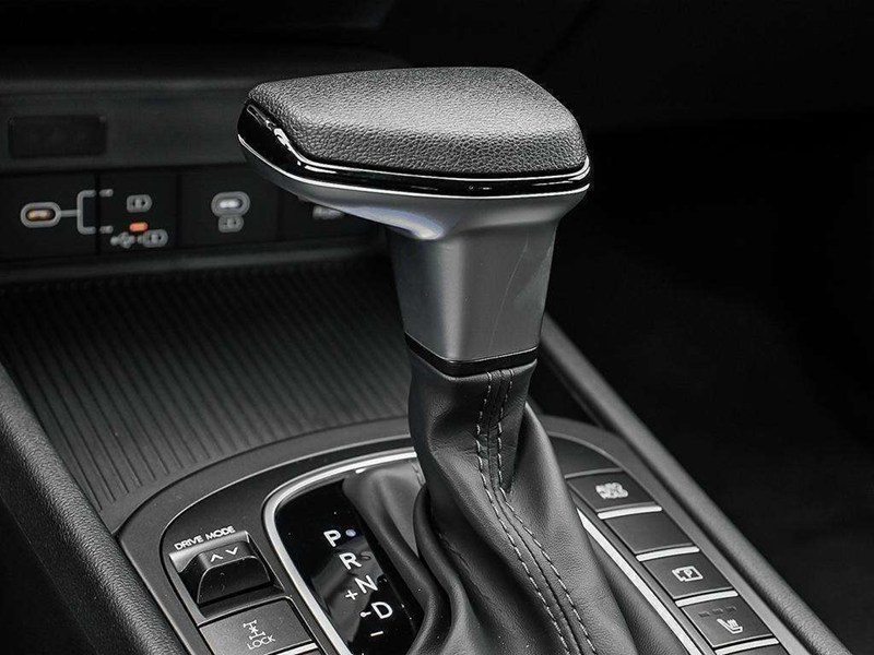 2027 Hyundai Kona 2.0L Essential AWD