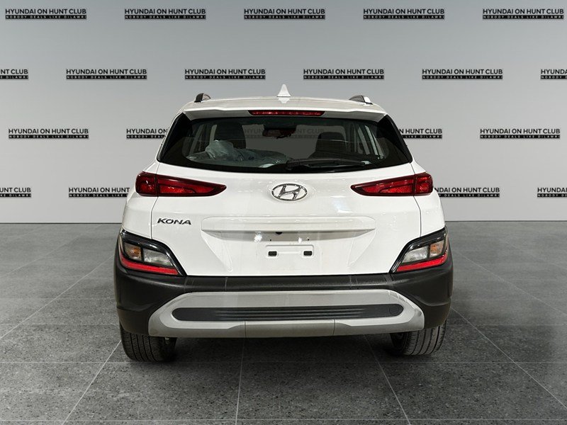 2023 Hyundai Kona 2.0L Preferred FWD