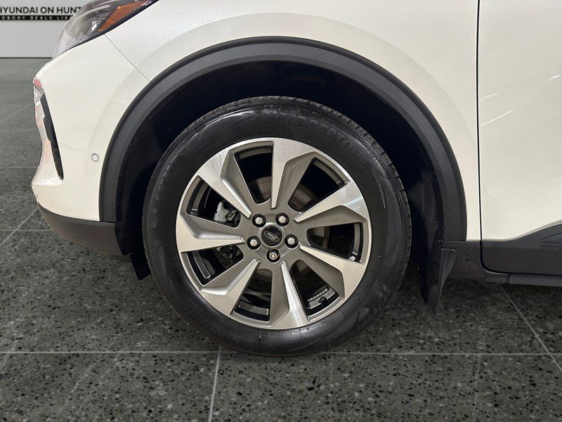 2023 Ford Escape Platinum AWD