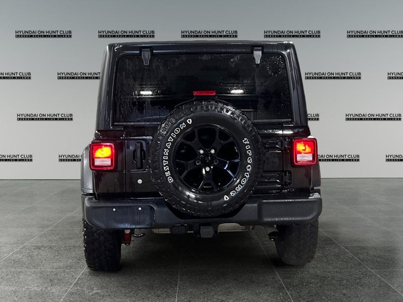 2020 Jeep Wrangler Unlimited Black and Tan 4x4