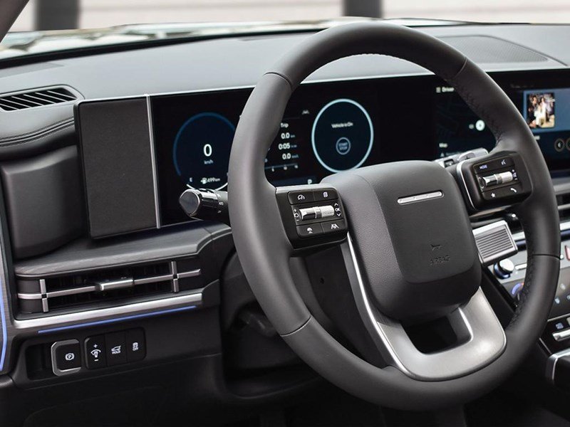 2025 Hyundai Santa Fe Luxury AWD