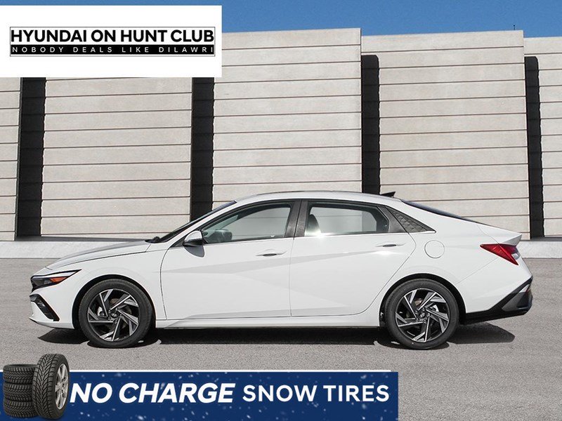 2025 Hyundai Elantra Luxury IVT