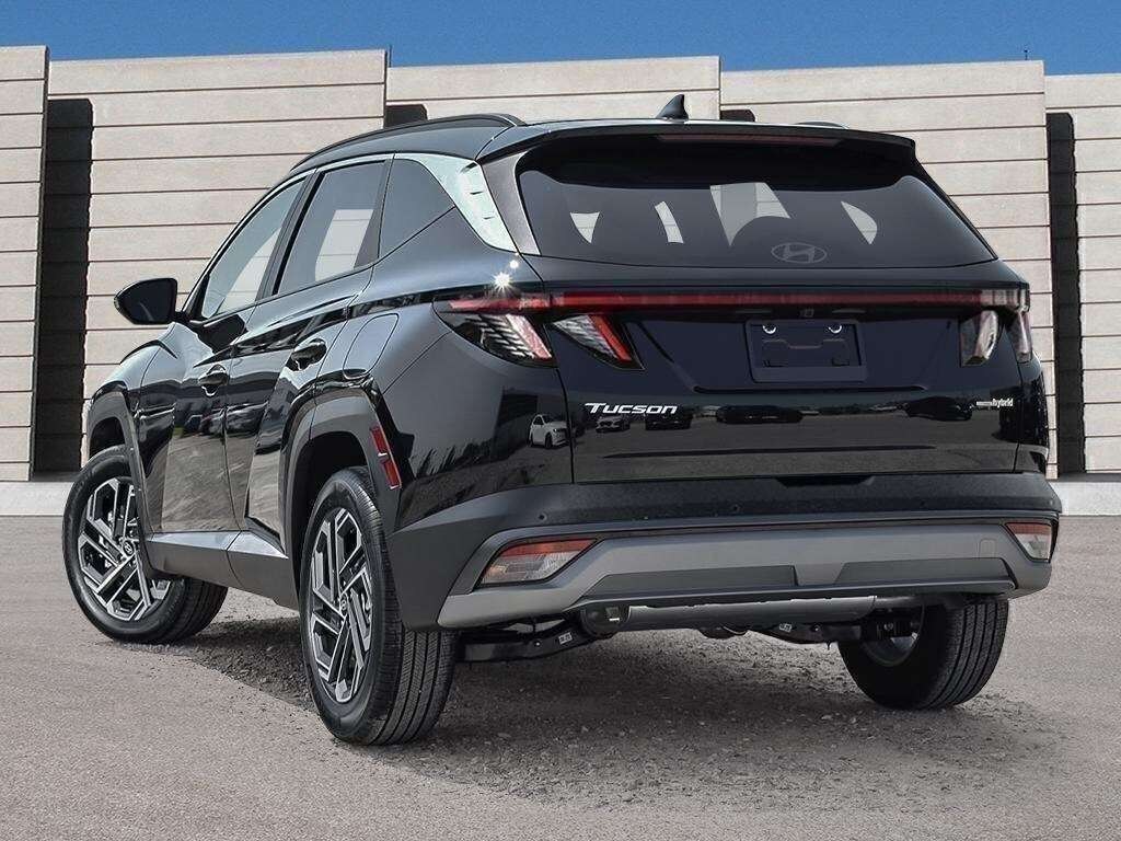 Ash Black 2026 Hyundai Tucson Hybrid SUV / Crossover  Automatic