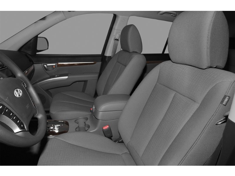 2010 Hyundai Santa Fe FWD 4dr I4 Auto GL Interior Shot 5