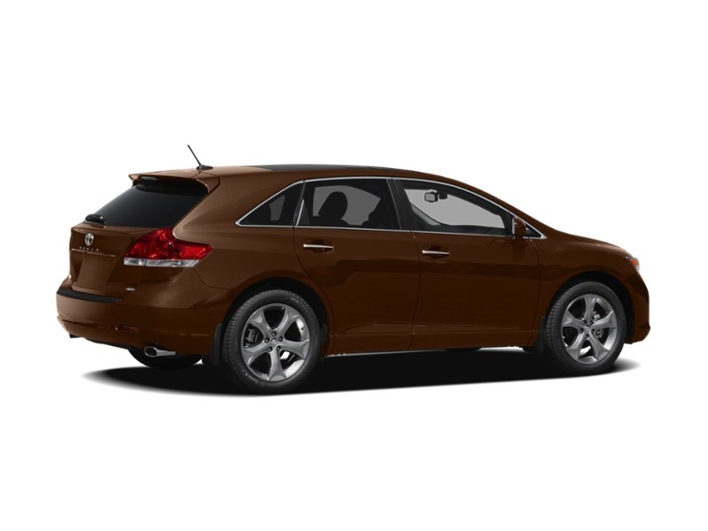 2010 Toyota Venza 4dr Wgn AWD Exterior Shot 15
