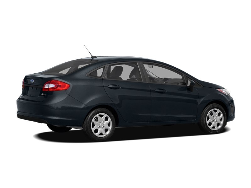 2011 Ford Fiesta 4dr Sdn SE Exterior Shot 2