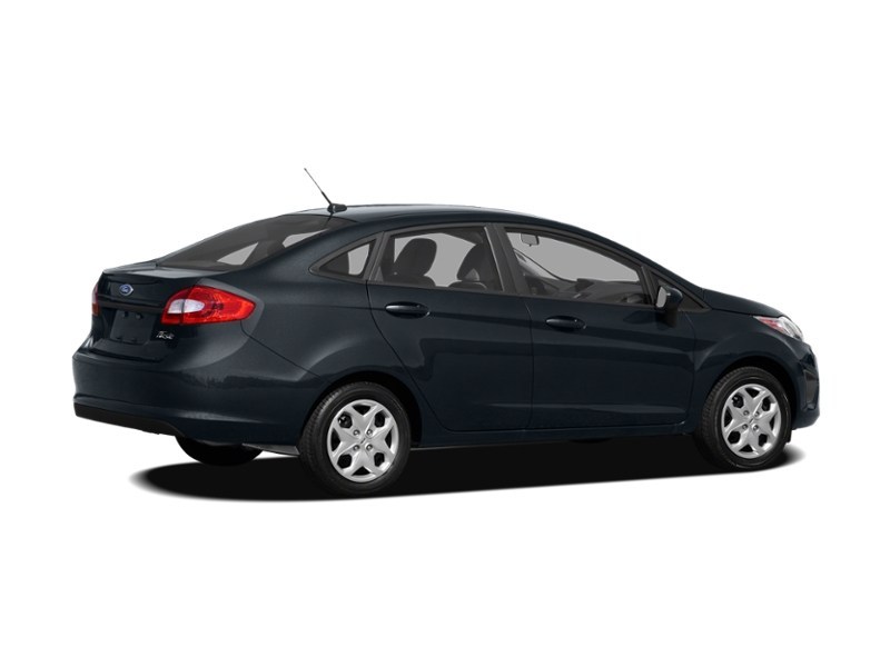 2011 Ford Fiesta 4dr Sdn SE Exterior Shot 15