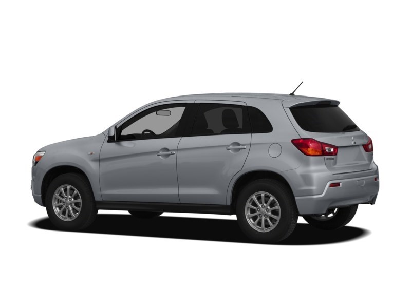 2011 Mitsubishi RVR 2WD 4dr CVT SE Exterior Shot 13