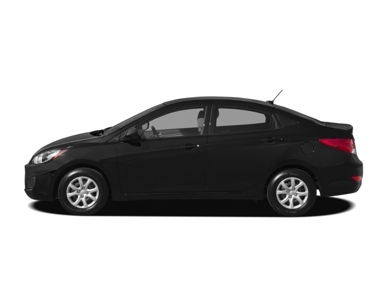 2012 Hyundai Accent 4dr Sdn Auto GL Exterior Shot 7
