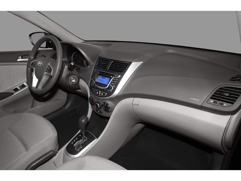 2012 Hyundai Accent 4dr Sdn Auto GL Interior Shot 1