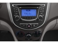 2012 Hyundai Accent 4dr Sdn Auto GL Interior Shot 2