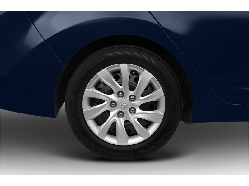 2012 Hyundai Elantra 4dr Sdn Auto Limited Exterior Shot 5