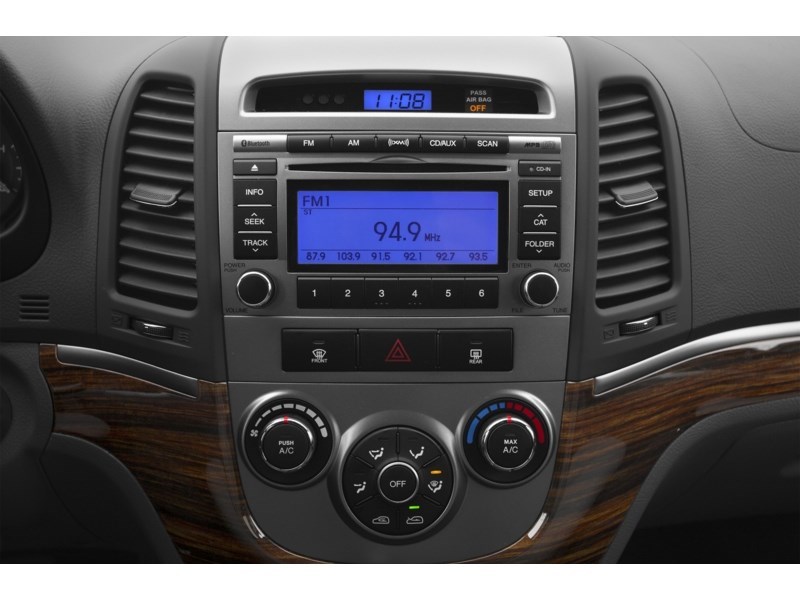 2012 Hyundai Santa Fe FWD 4dr V6 Auto GL Interior Shot 2