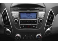 2012 Hyundai Tucson FWD 4dr I4 Auto GLS Interior Shot 2