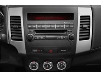 2012 Mitsubishi Outlander 4WD 4dr ES Interior Shot 1