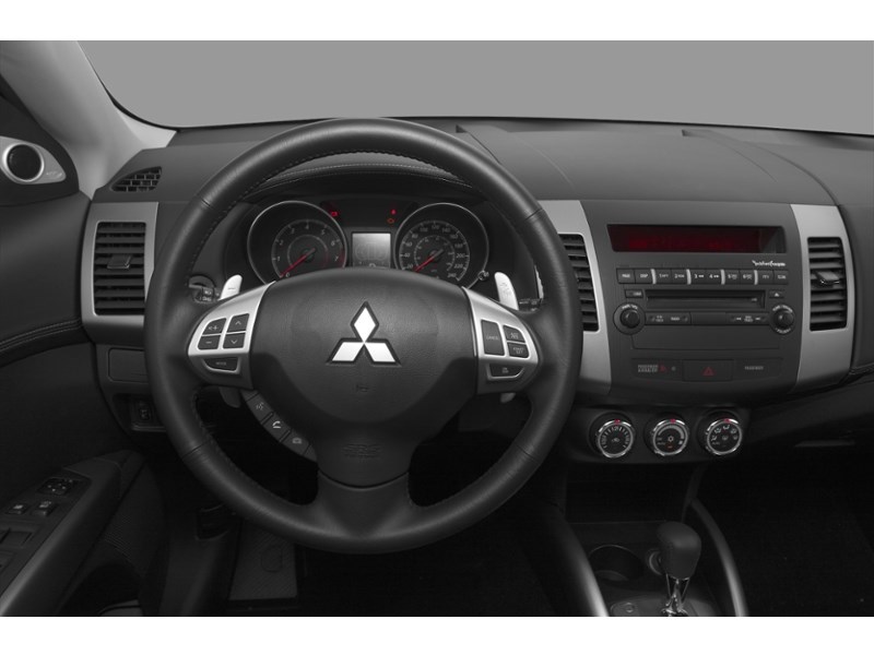 2012 Mitsubishi Outlander 4WD 4dr ES Interior Shot 2