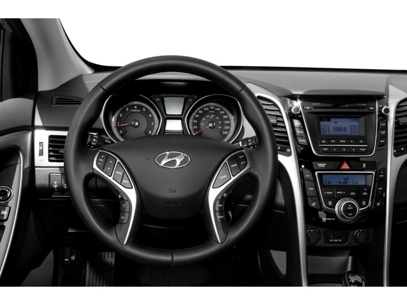 2013 Hyundai Elantra GT 5dr HB Auto SE Interior Shot 3