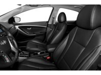 2013 Hyundai Elantra GT 5dr HB Auto SE Interior Shot 5
